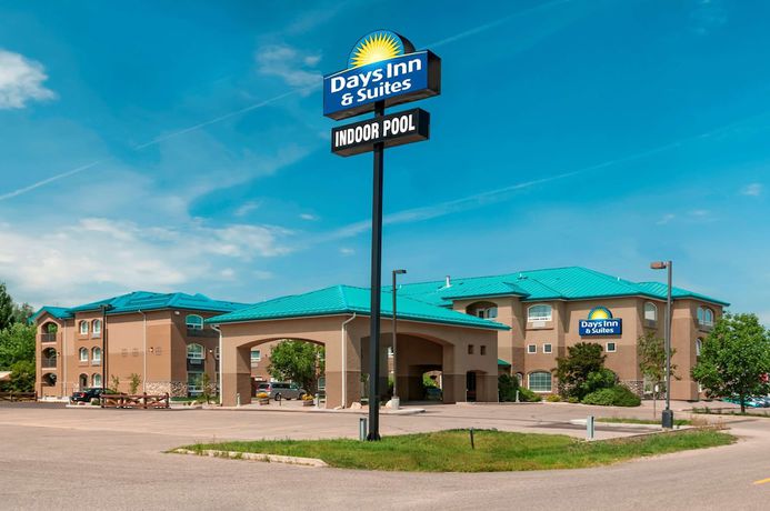 Imagen general del Hotel Days Inn and Suites by Wyndham Brandon. Foto 1
