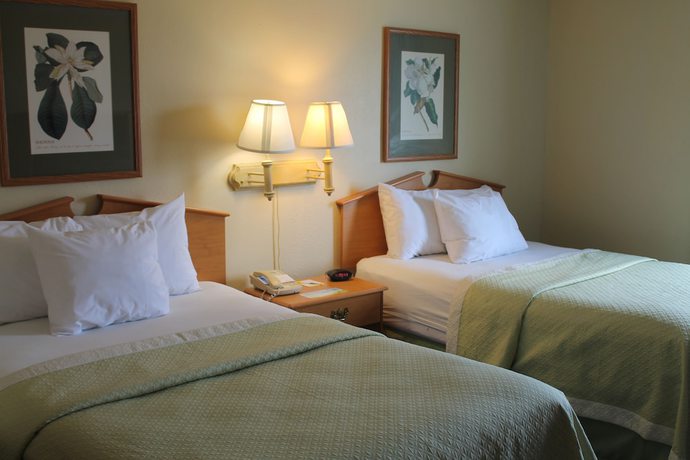 Imagen de la habitación del Hotel Days Inn and Suites by Wyndham Bridgeport - Clarksburg. Foto 4