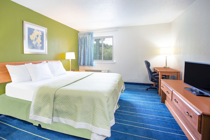 Imagen de la habitación del Hotel Days Inn and Suites by Wyndham Bridgeport - Clarksburg. Foto 19