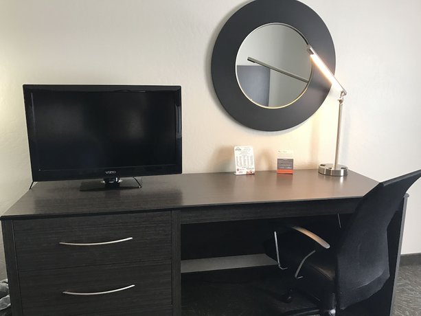 Imagen de la habitación del Hotel Days Inn and Suites by Wyndham East Flagstaff. Foto 12