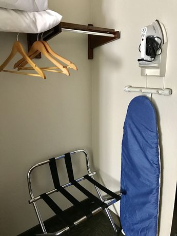 Imagen de la habitación del Hotel Days Inn and Suites by Wyndham East Flagstaff. Foto 13