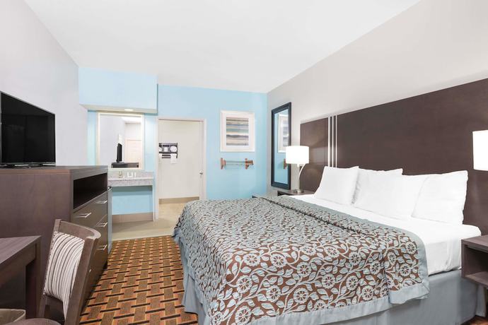 Imagen de la habitación del Hotel Days Inn and Suites by Wyndham Madisonville. Foto 9