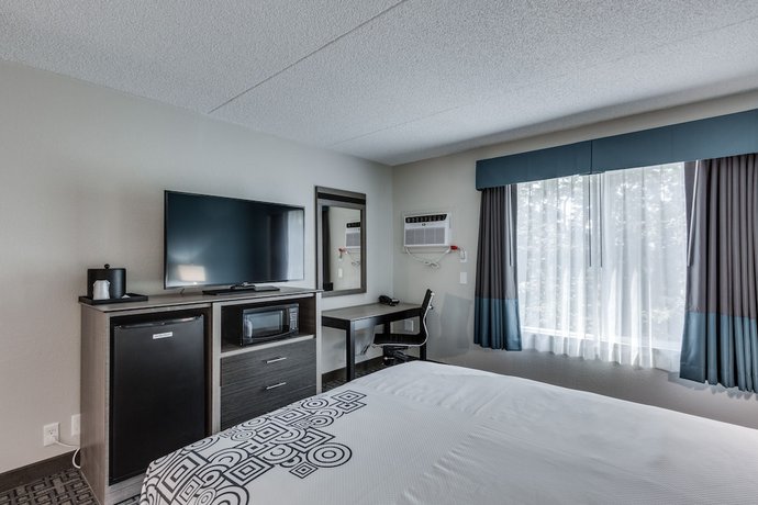 Imagen de la habitación del Hotel Days Inn and Suites by Wyndham Spokane. Foto 8