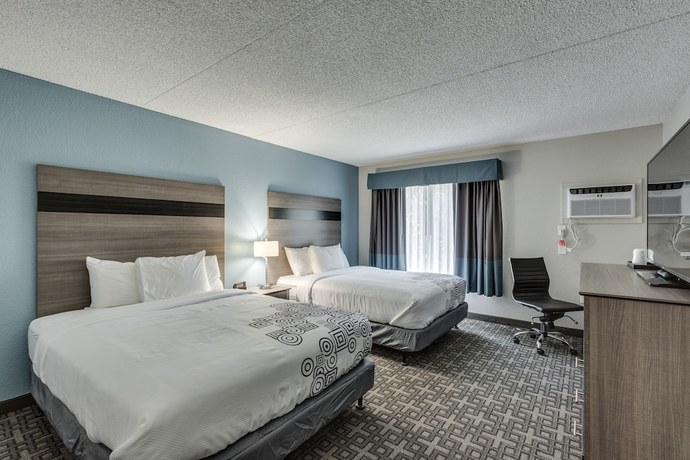 Imagen de la habitación del Hotel Days Inn and Suites by Wyndham Spokane. Foto 11