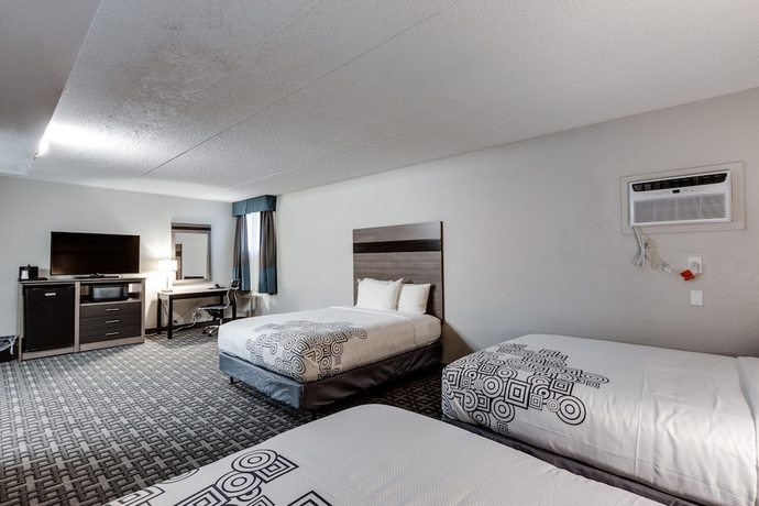 Imagen de la habitación del Hotel Days Inn and Suites by Wyndham Spokane. Foto 14