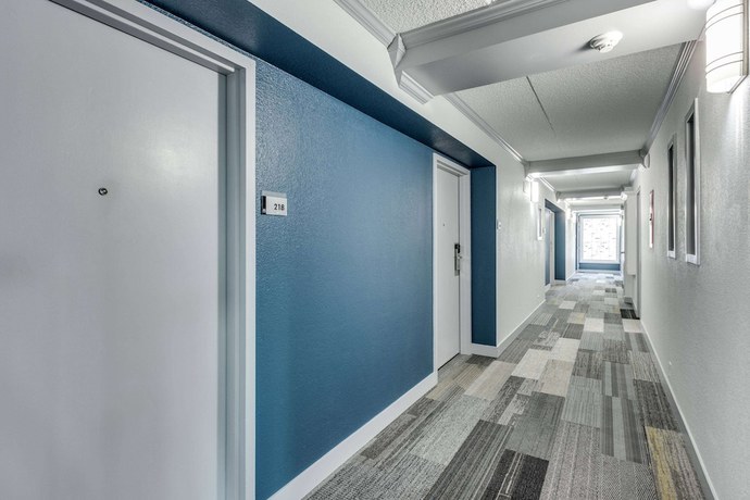 Imagen de los interiores del Hotel Days Inn and Suites by Wyndham Spokane. Foto 20