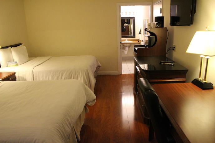 Imagen de la habitación del Hotel Days Inn and Suites by Wyndham Sunnyvale. Foto 7