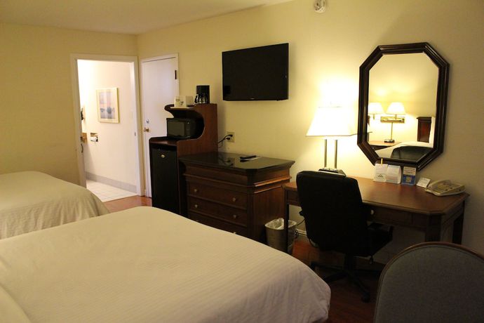 Imagen de la habitación del Hotel Days Inn and Suites by Wyndham Sunnyvale. Foto 13