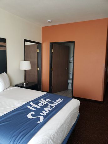 Imagen de la habitación del Hotel Days Inn and Suites by Wyndham Tucson/Marana. Foto 6