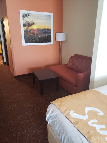 Imagen de la habitación del Hotel Days Inn and Suites by Wyndham Tucson/Marana. Foto 13
