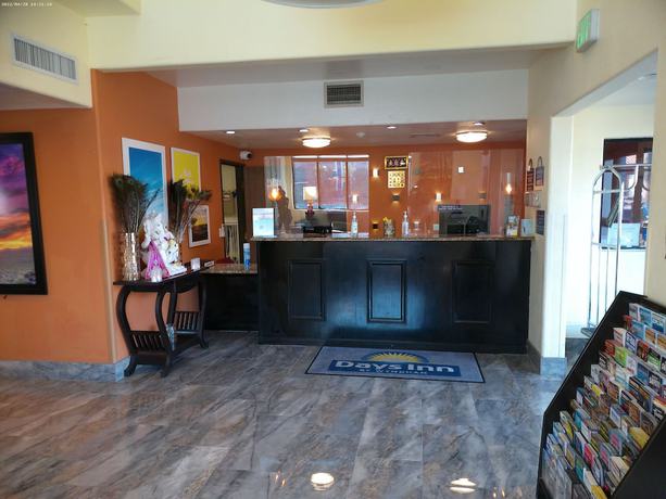 Imagen de los interiores del Hotel Days Inn and Suites by Wyndham Tucson/Marana. Foto 20