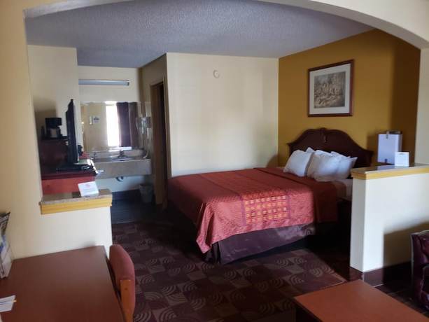Imagen de la habitación del Hotel Days Inn and Suites by Wyndham Tuscaloosa - Univ. of Alabama. Foto 6