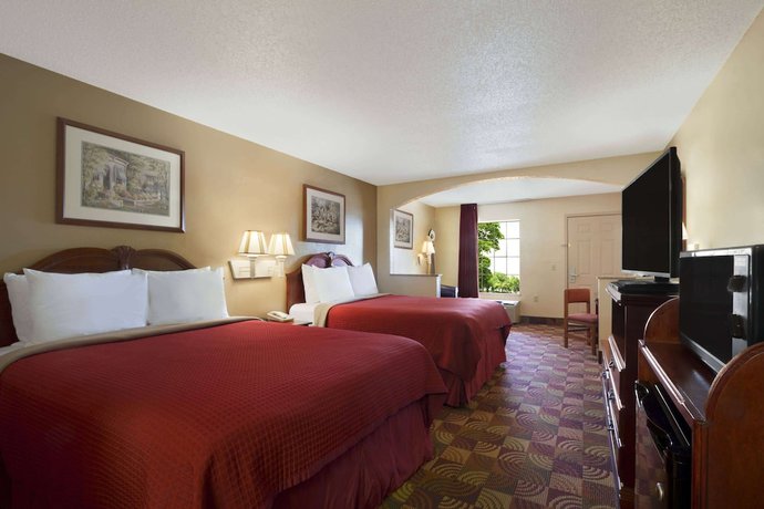 Imagen de la habitación del Hotel Days Inn and Suites by Wyndham Tuscaloosa - Univ. of Alabama. Foto 18