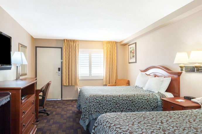 Imagen de la habitación del Hotel Days Inn by Wyndham Alhambra CA. Foto 3