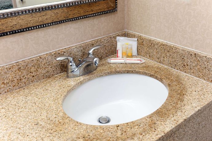 Imagen de la habitación del Hotel Days Inn by Wyndham Alhambra CA. Foto 16