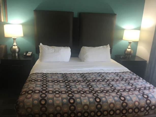 Imagen de la habitación del Hotel Days Inn by Wyndham Alva. Foto 12