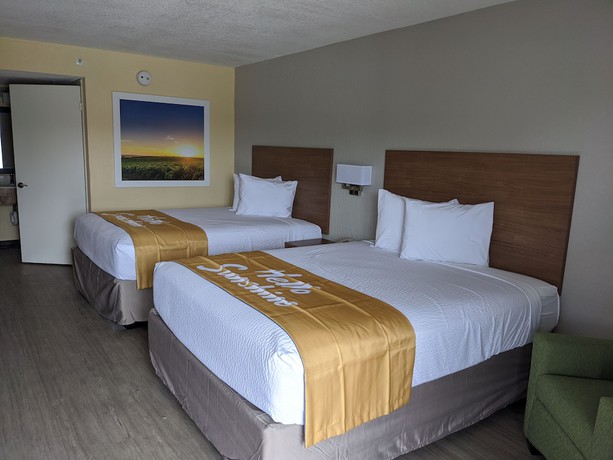 Imagen de la habitación del Hotel Days Inn by Wyndham Apopka/Orlando. Foto 6