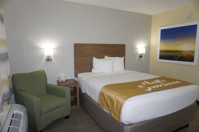 Imagen de la habitación del Hotel Days Inn by Wyndham Apopka/Orlando. Foto 11