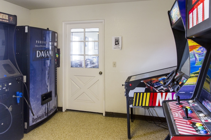 Imagen de los interiores del Hotel Days Inn by Wyndham Arroyo Grande Pismo Beach. Foto 15