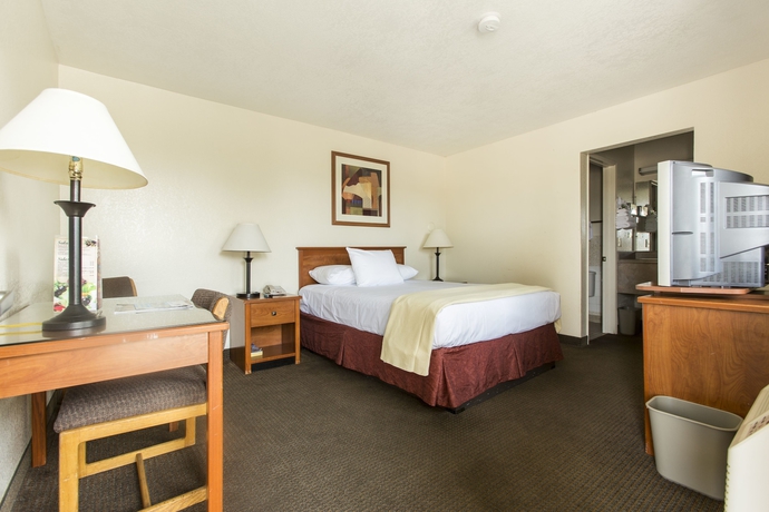 Imagen de la habitación del Hotel Days Inn by Wyndham Arroyo Grande Pismo Beach. Foto 7