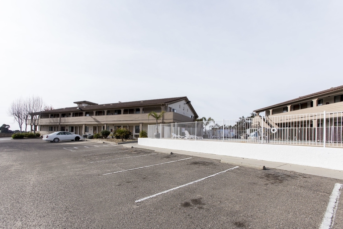 Imagen general del Hotel Days Inn by Wyndham Arroyo Grande Pismo Beach. Foto 5