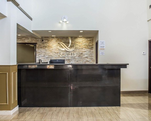 Imagen de los interiores del Hotel Days Inn by Wyndham Barrie. Foto 19