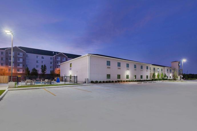 Imagen general del Hotel Days Inn by Wyndham Baton Rouge Airport. Foto 2