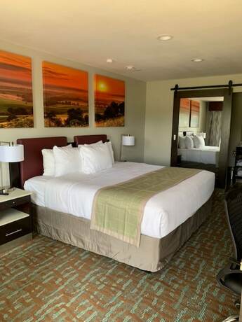 Imagen de la habitación del Hotel Days Inn by Wyndham Bellville Mansfield. Foto 10