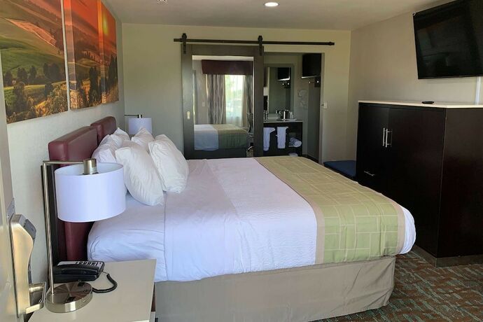 Imagen de la habitación del Hotel Days Inn by Wyndham Bellville Mansfield. Foto 18