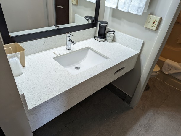 Imagen de la habitación del Hotel Days Inn by Wyndham Birch Run. Foto 8