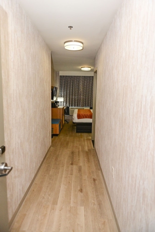 Imagen de la habitación del Hotel Days Inn by Wyndham Bronx NYC. Foto 6