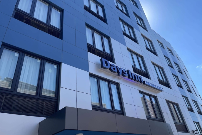 Imagen general del Hotel Days Inn by Wyndham Bronx NYC. Foto 1