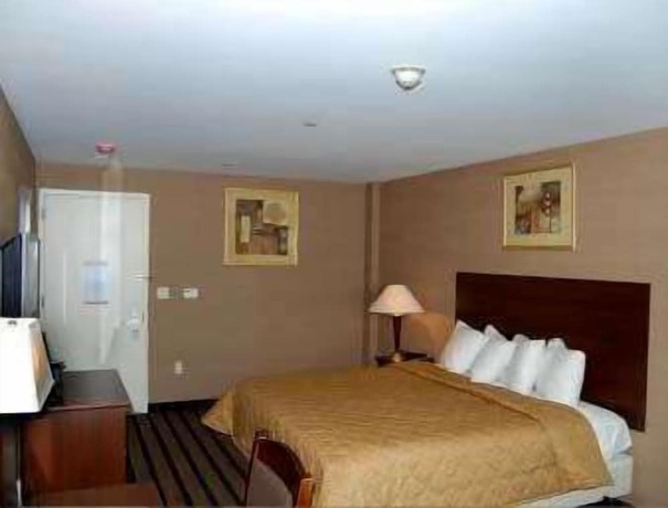 Imagen de la habitación del Hotel Days Inn by Wyndham Bronx Near Stadium. Foto 5