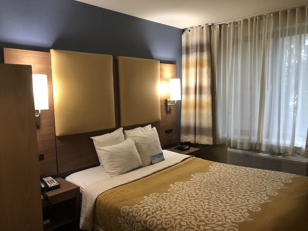 Imagen de la habitación del Hotel Days Inn by Wyndham Brooklyn. Foto 2
