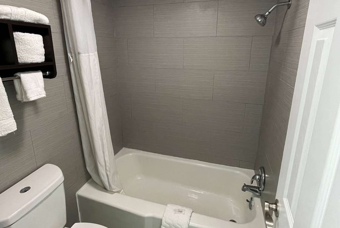 Imagen de la habitación del Hotel Days Inn by Wyndham Calhoun GA I-75 and US-41. Foto 3