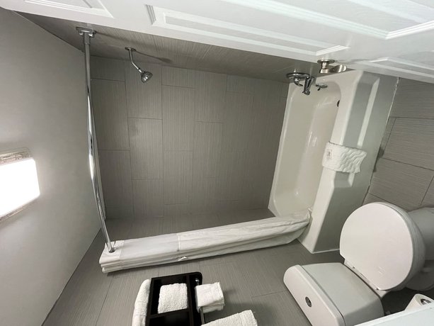 Imagen de la habitación del Hotel Days Inn by Wyndham Calhoun GA I-75 and US-41. Foto 9