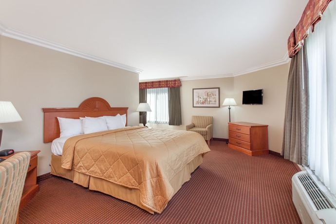 Imagen de la habitación del Hotel Days Inn by Wyndham Carlsbad, Carlsbad. Foto 16