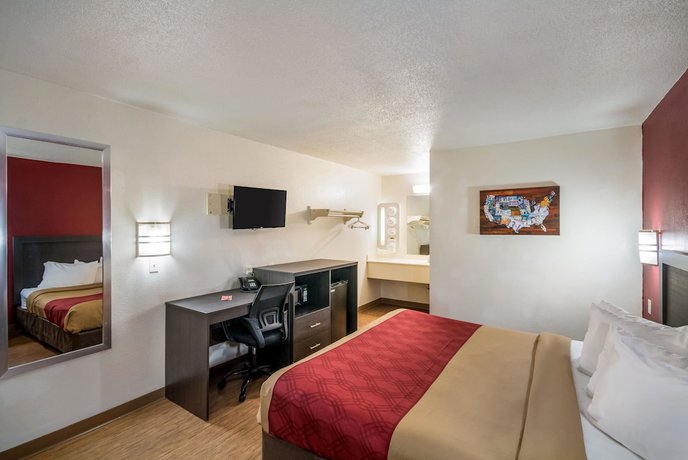 Imagen de la habitación del Hotel Days Inn by Wyndham Charleston WV. Foto 2