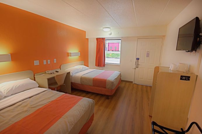 Imagen de la habitación del Hotel Days Inn by Wyndham Charleston WV. Foto 13