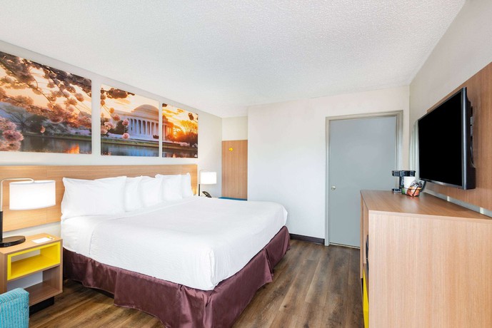 Imagen de la habitación del Hotel Days Inn by Wyndham Charlottesville/University Area. Foto 3