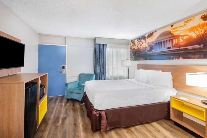 Imagen de la habitación del Hotel Days Inn by Wyndham Charlottesville/University Area. Foto 12