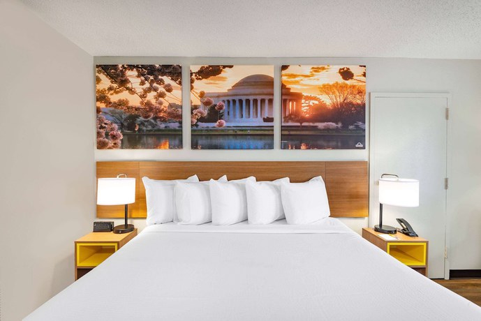 Imagen de la habitación del Hotel Days Inn by Wyndham Charlottesville/University Area. Foto 13