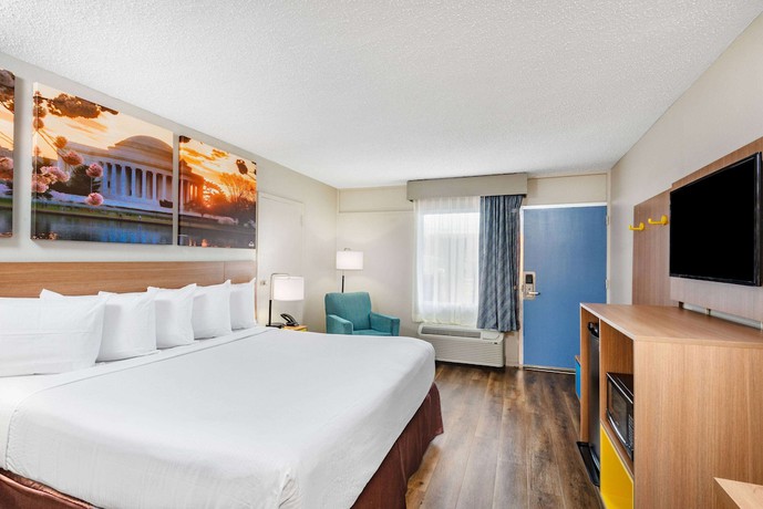 Imagen de la habitación del Hotel Days Inn by Wyndham Charlottesville/University Area. Foto 15