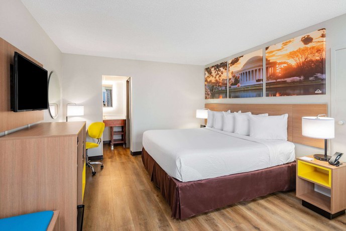 Imagen de la habitación del Hotel Days Inn by Wyndham Charlottesville/University Area. Foto 17