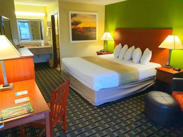 Imagen de la habitación del Hotel Days Inn by Wyndham Chattanooga Lookout Mountain West. Foto 11