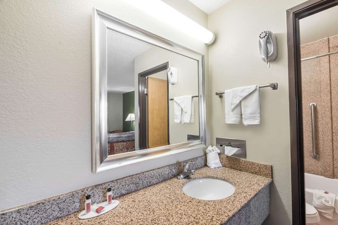 Imagen de la habitación del Hotel Days Inn by Wyndham Chattanooga Lookout Mountain West. Foto 13