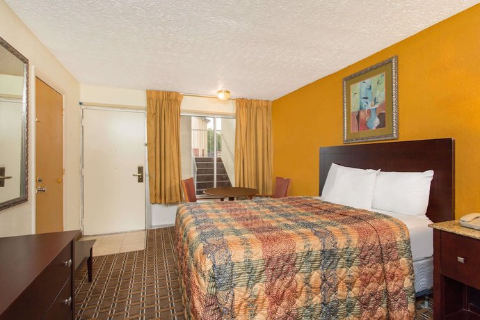 Imagen de la habitación del Hotel Days Inn by Wyndham Chester, Chester. Foto 9
