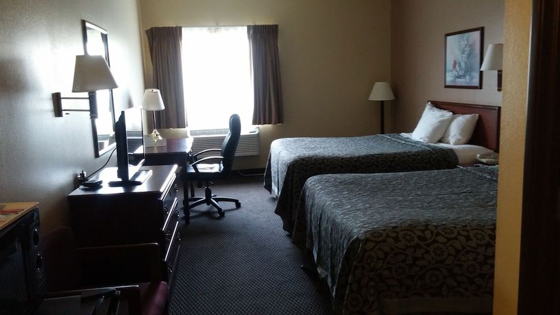 Imagen de la habitación del Hotel Days Inn by Wyndham Collinsville/St. Louis. Foto 12