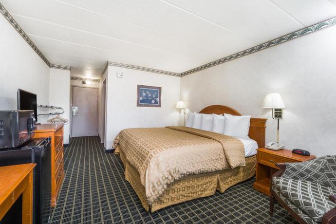 Imagen de la habitación del Hotel Days Inn by Wyndham Columbus East Airport. Foto 6