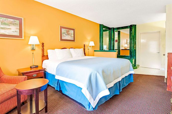Imagen de la habitación del Hotel Days Inn by Wyndham Covington, Covington. Foto 8